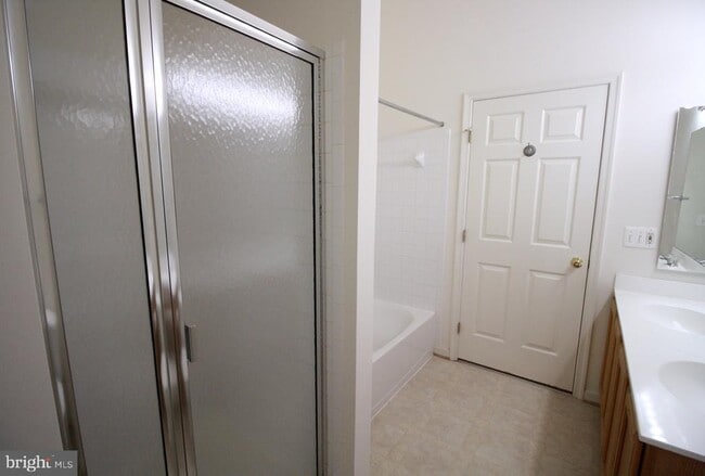 Building Photo - 44501 Potter Terrace