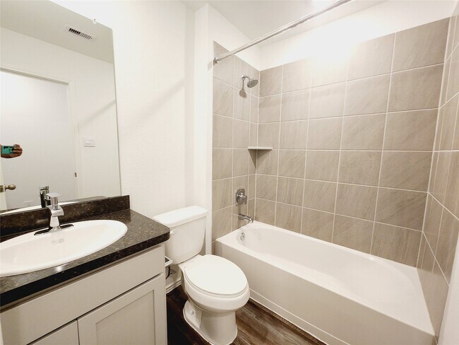 Building Photo - 6043 Canyon Dawn Dr