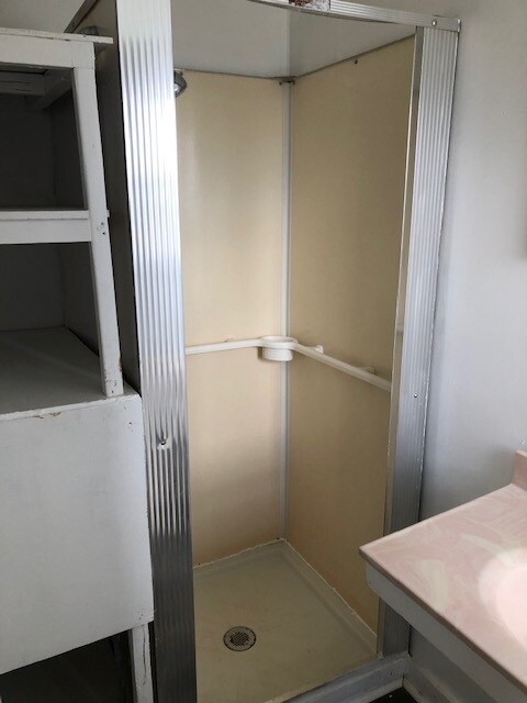 Building Photo - 1223 6th St