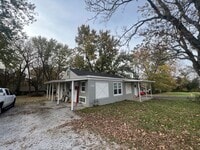 Building Photo - 507 S Scenic Ave