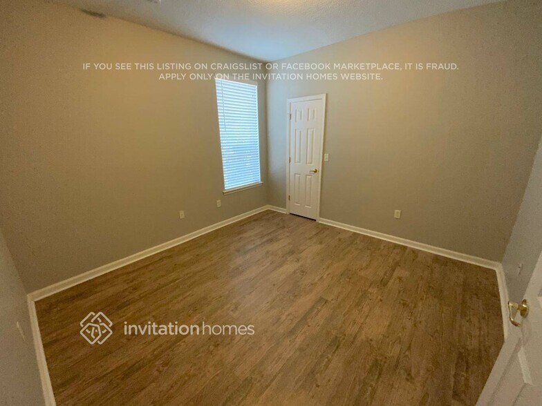 Building Photo - 3826 Westridge Dr