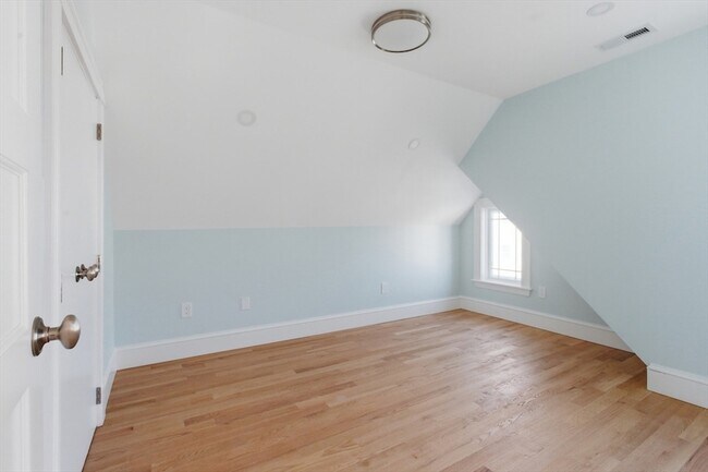 Building Photo - 23 Gay Head St