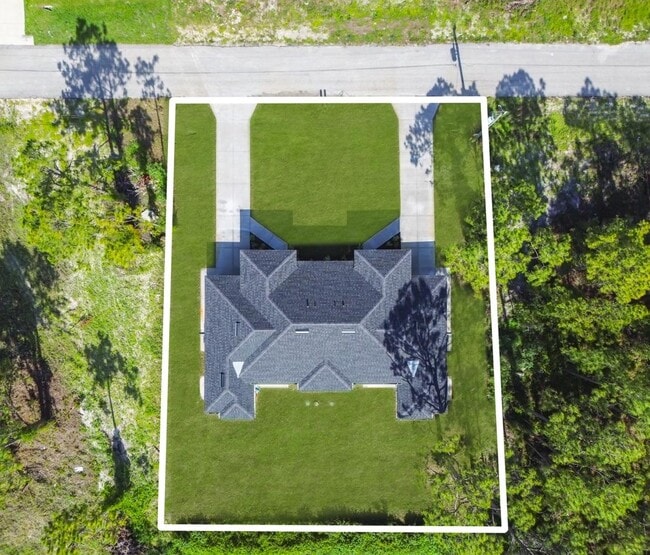 Building Photo - 2119 Armour Rd