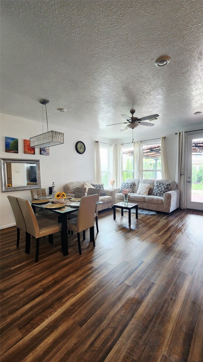 Building Photo - 2606 Oakwood Blf Trl