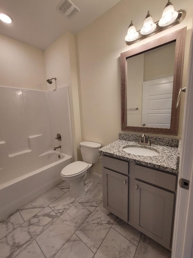 Building Photo - 949 Jackline Pl