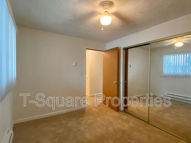 Building Photo - 5804 Hwy Pl