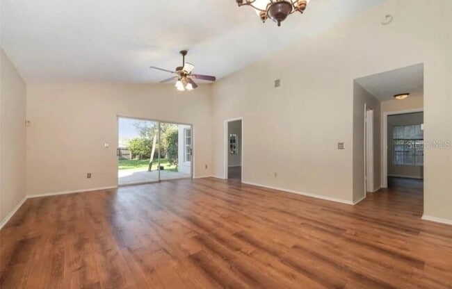 Building Photo - 10825 Bellamy Ct