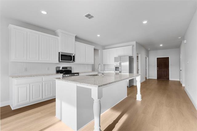 Building Photo - 135 Mesa Dr