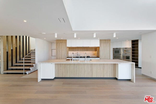 Building Photo - 31351 Pacific Coast Hwy