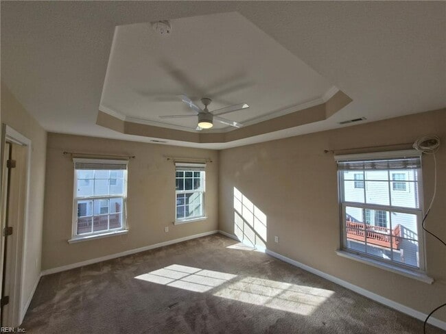 Building Photo - 279 Tigerlilly Dr