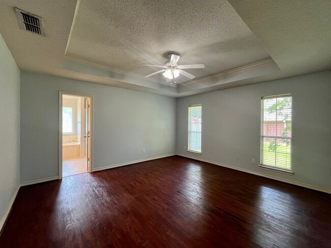 Building Photo - 16780 Terrebone Dr.
