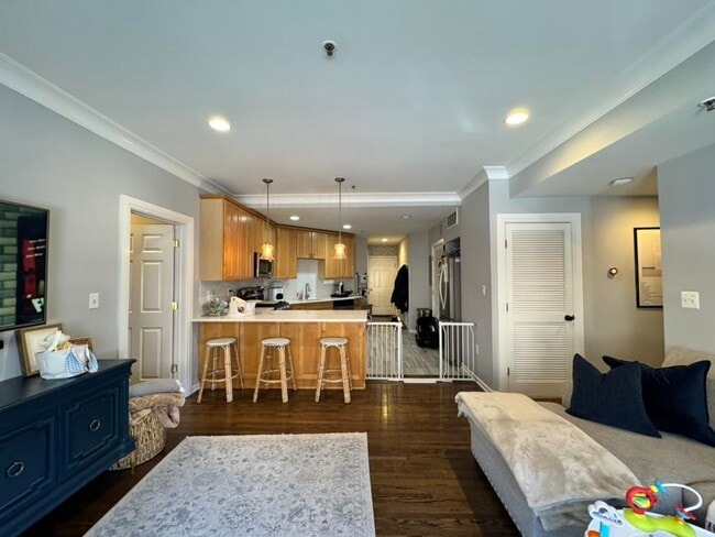 Building Photo - 531 Jefferson St