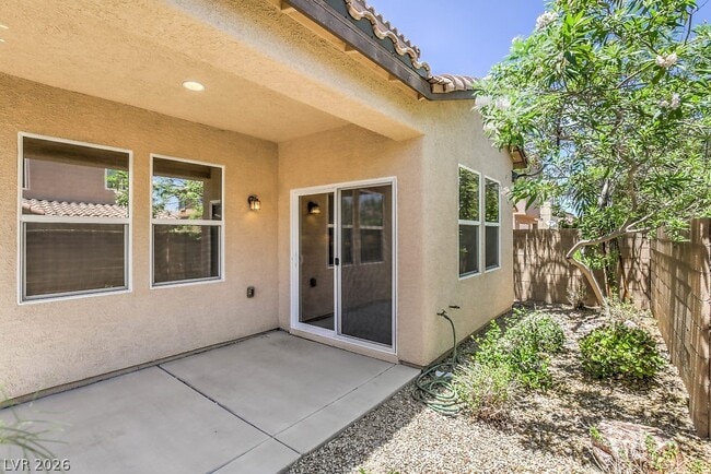 Building Photo - 8366 Stillhouse Ct