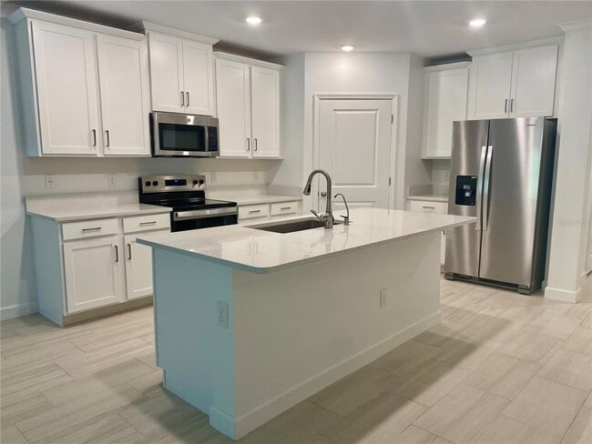 Building Photo - 16808 Forge Surf St