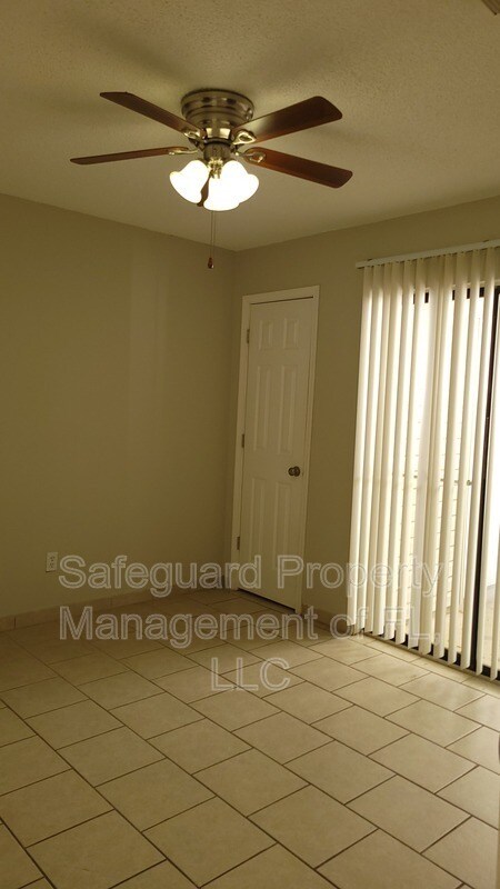 Building Photo - 6332 W Fairfield Dr