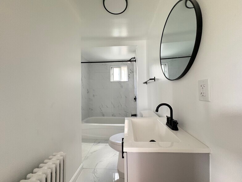 Unit 2 - 448 Springdale Ave
