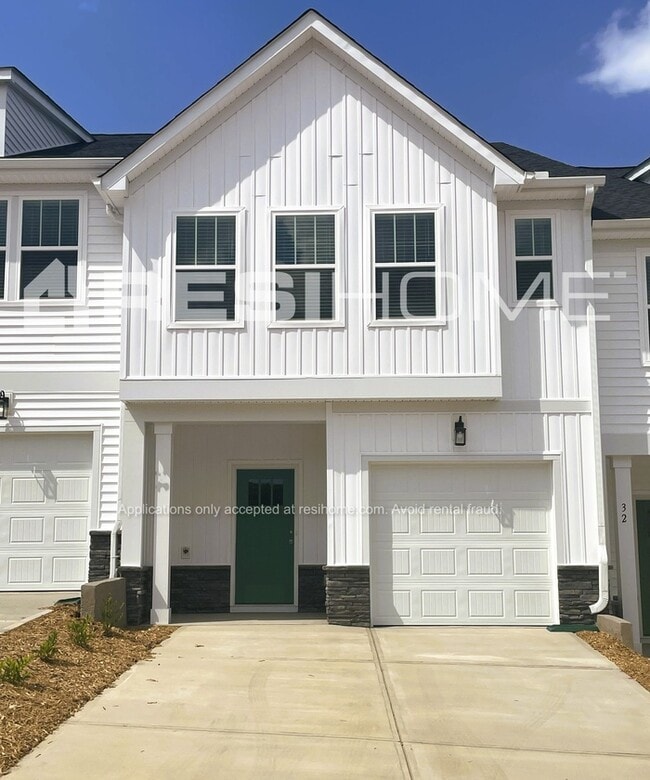 Building Photo - 142 Brooklet Trl