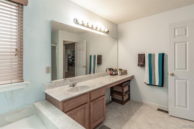 Building Photo - 1508 Legacy Cir