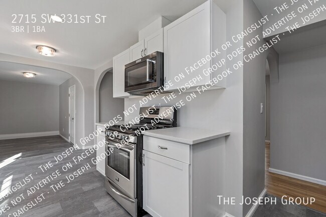 Building Photo - 2715 SW 331st St