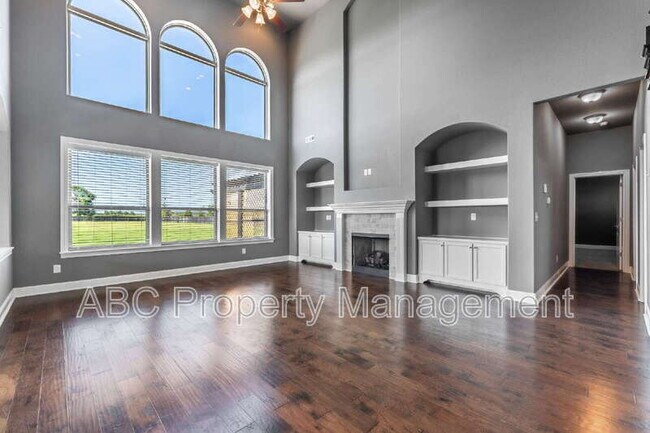 Building Photo - 2544 Brookwater Ln