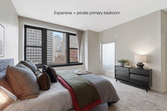 Building Photo - 915 Olive St