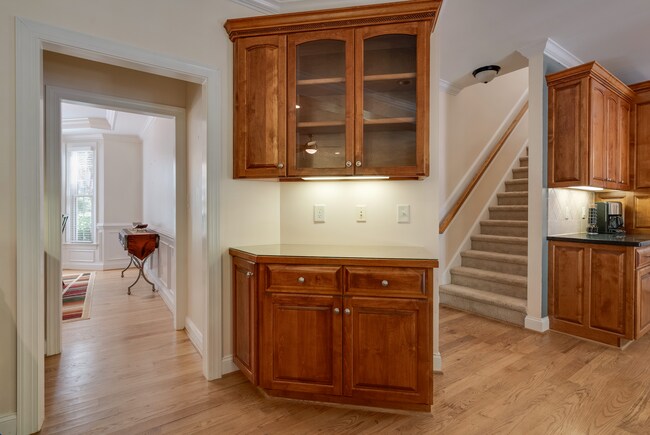 Building Photo - 117 Buckhurst Dr