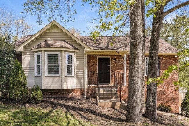 Building Photo - 300 Scotts Creek Pl