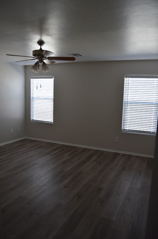 Building Photo - 2150 W Sunset Surprise Ct