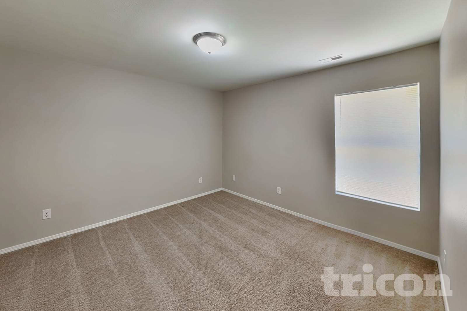 Building Photo - 4003 Larkhaven Village Dr