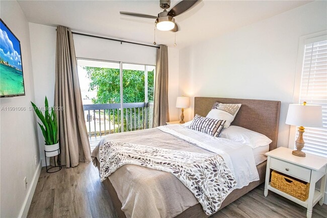 Building Photo - 9341 Green Meadows Way