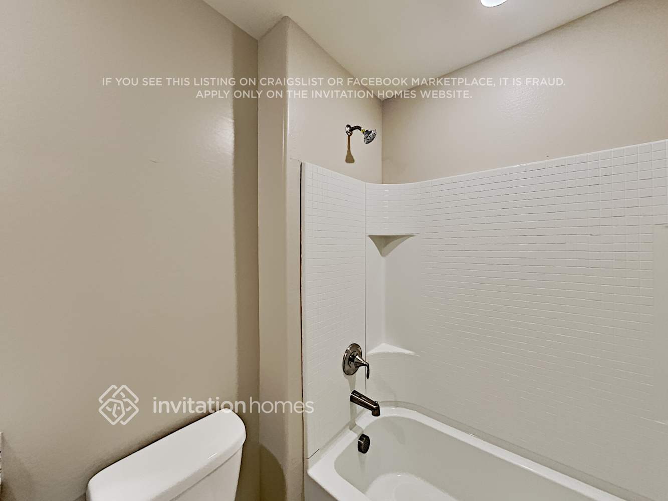 Building Photo - 8015 W Agora Ln