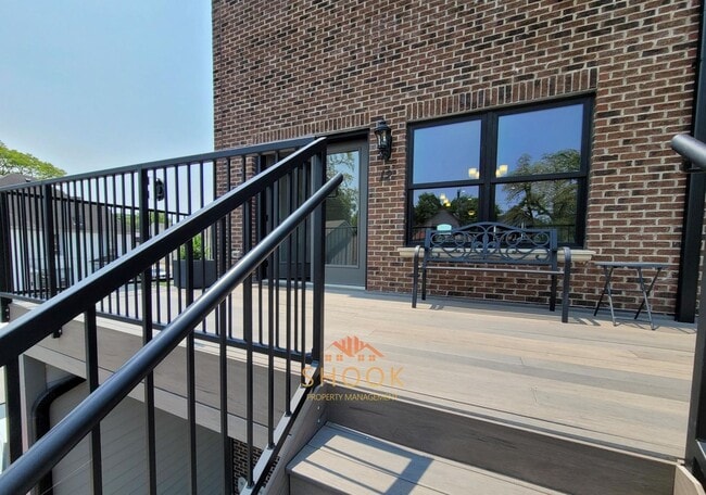 Building Photo - Brownstone Condominiums