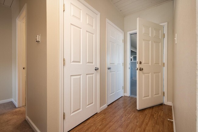 Building Photo - Cedar Patio Apartments