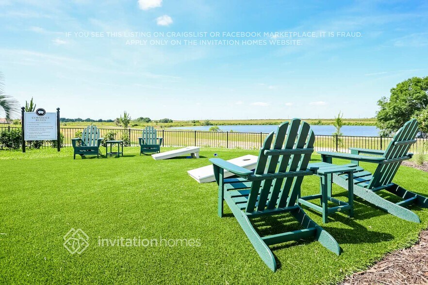 Building Photo - 228 Woodsage Pl