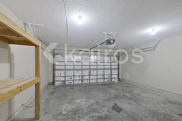 Building Photo - 225 Leebeck Cir