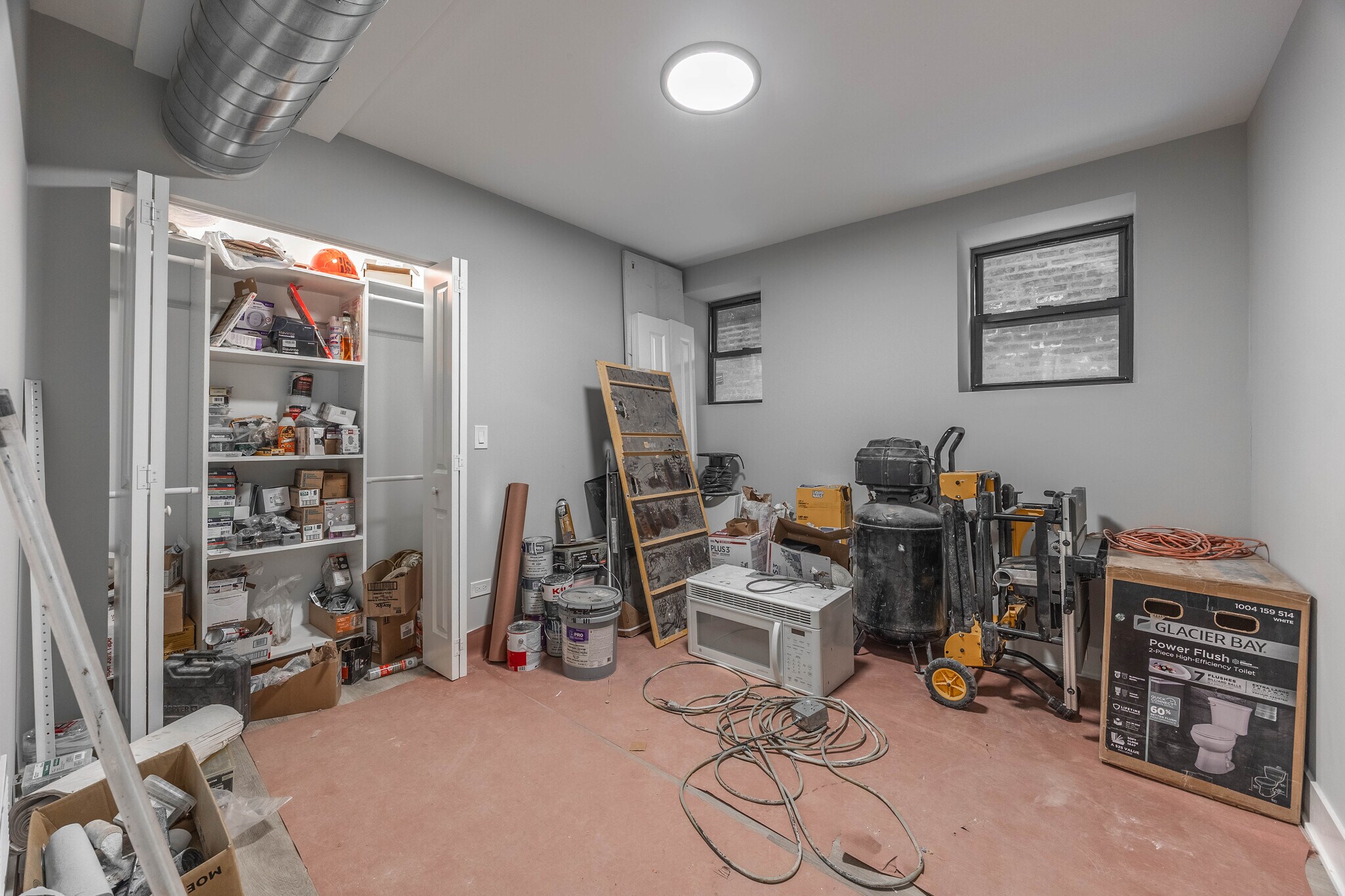 Building Photo - 2403 N Kedzie Blvd