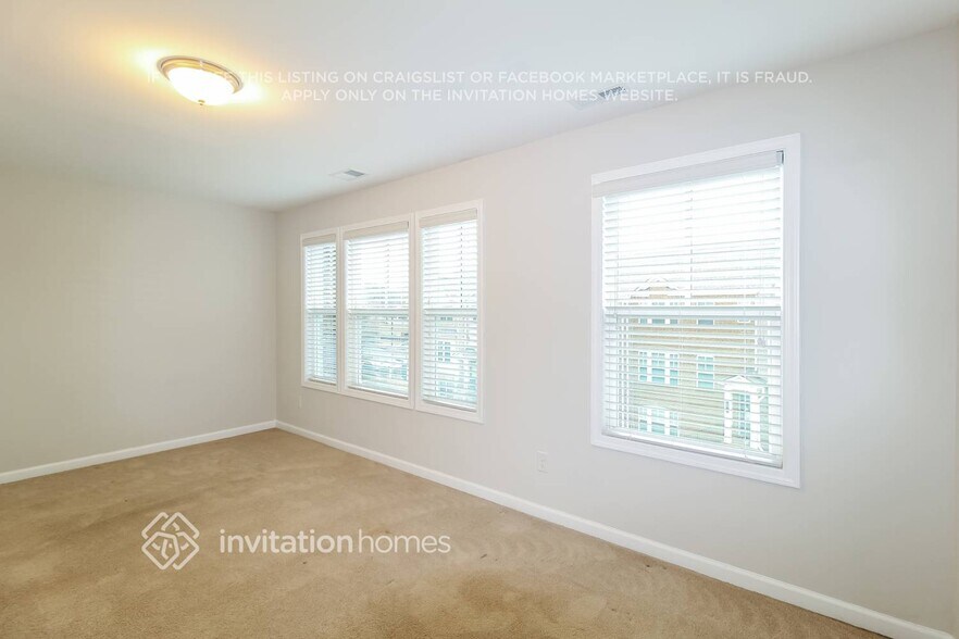 Building Photo - 826 Sunset Park Dr