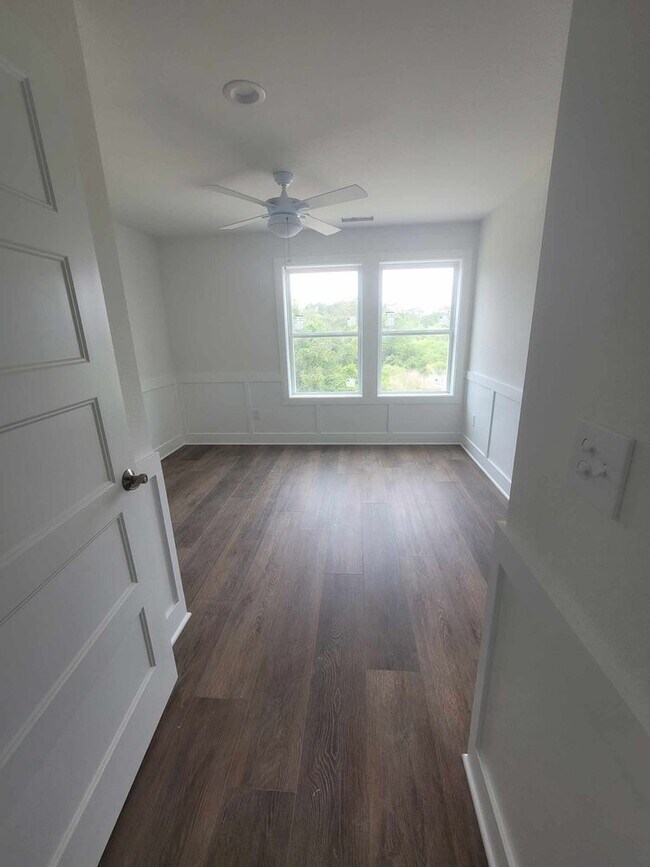Building Photo - 2 Bedroom 2 Bath Condominium in Corolla