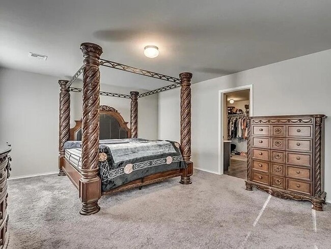 Building Photo - 10712 SW 23rd Pl