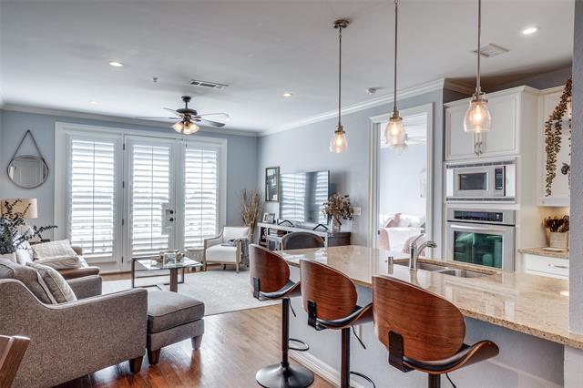 Building Photo - 8616 Turtle Creek Blvd