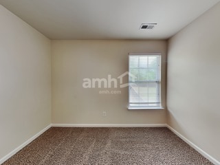 Building Photo - 936 Legacy Park Rd