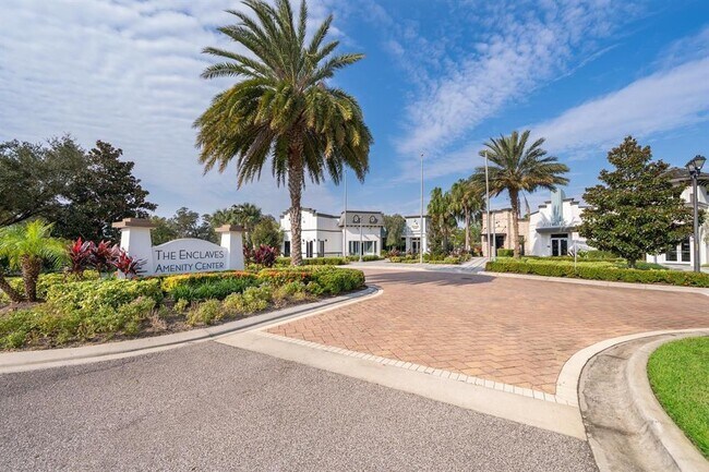 Building Photo - 664 Benoi Dr