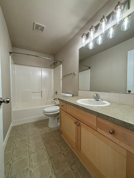 Building Photo - 61208 Brittle Bush St