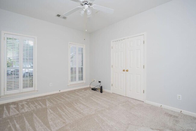 Building Photo - 7384 Pinnacle Point