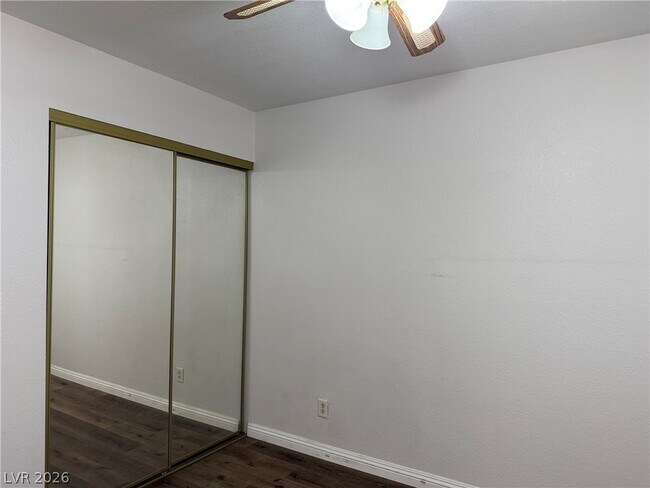 Building Photo - 2716 Lovington Dr