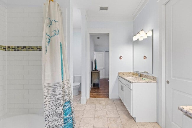 Building Photo - 285 Cassine Garden Cir