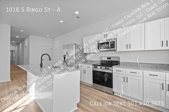 Building Photo - 1018 S Ringo St