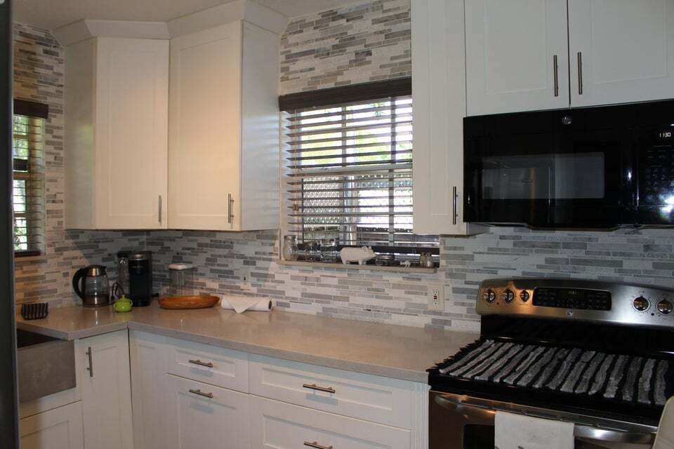 Building Photo - 225 Gulfstream Blvd