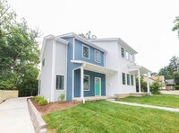 Building Photo - 1212 N Woodburn Ave
