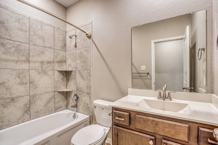 Building Photo - 24246 Palomino Sage Trail